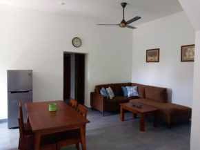 Li's Apartment